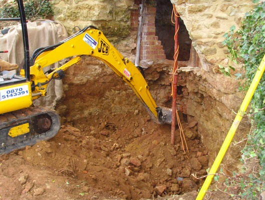 OSIRION: Building Conservation - Lime Kiln - West Dorset